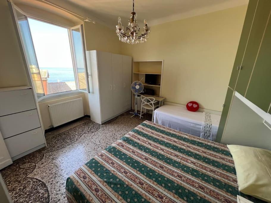 Vasto Apt Panoramico 3 Min Mare Appartement Camogli Buitenkant foto